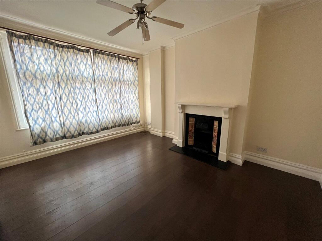 3 bed Mid Terraced House for rent in Wood Green. From Ellis & Co - Bounds Green 3 bed Mid Terraced House for rent in Wood Green. From Ellis & Co - Bounds Green