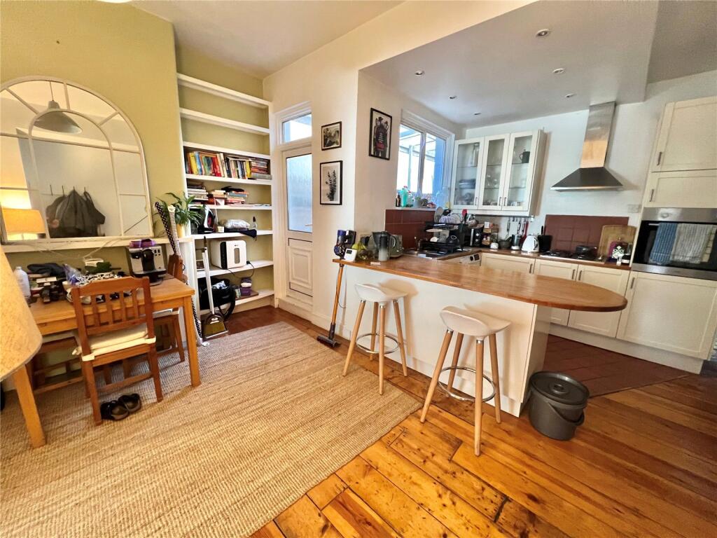 1 bed Apartment for rent in London. From Ellis & Co - Bounds Green