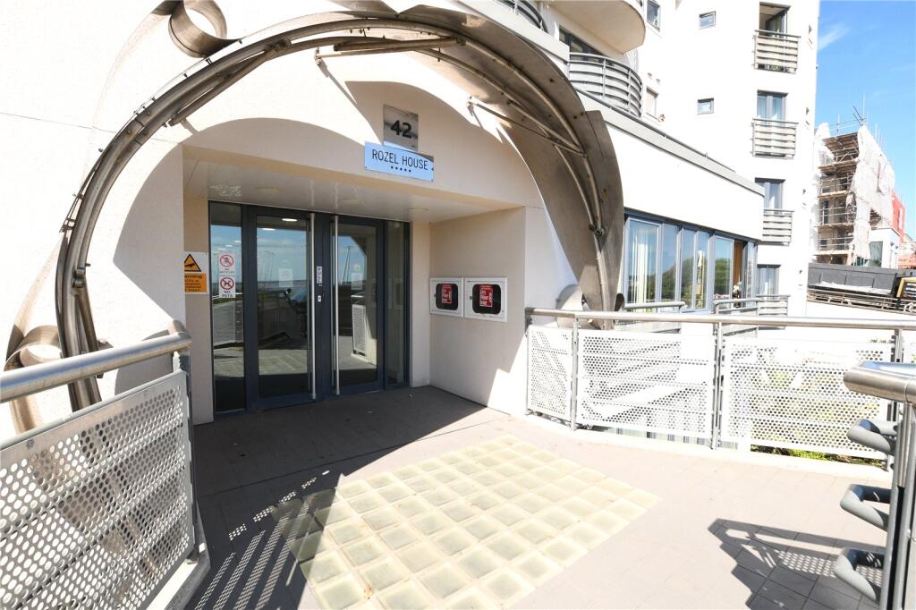 2 bed Apartment for rent in Weston-Super-Mare. From David Plaister Ltd - Auctions 2 bed Apartment for rent in Weston-Super-Mare. From David Plaister Ltd - Auctions