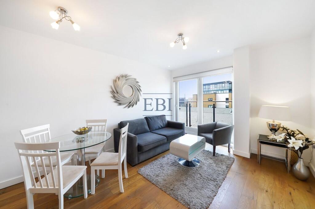 2 bed Apartment for rent in London. From Ernest-Brooks International - Canary Wharf
