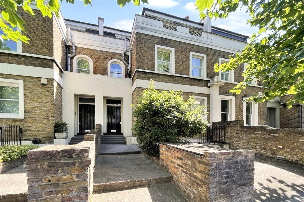 4 bed Detached for rent in Hammersmith. From Ernest-Brooks International - Canary Wharf 4 bed Detached for rent in Hammersmith. From Ernest-Brooks International - Canary Wharf