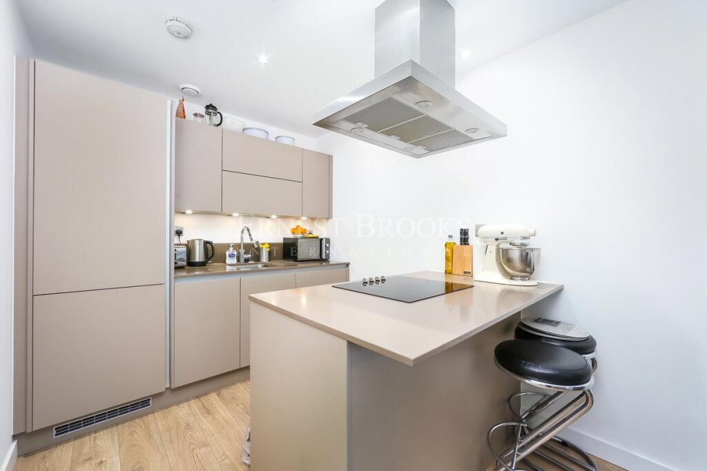 1 bed Apartment for rent in Stratford. From Ernest-Brooks International - Canary Wharf