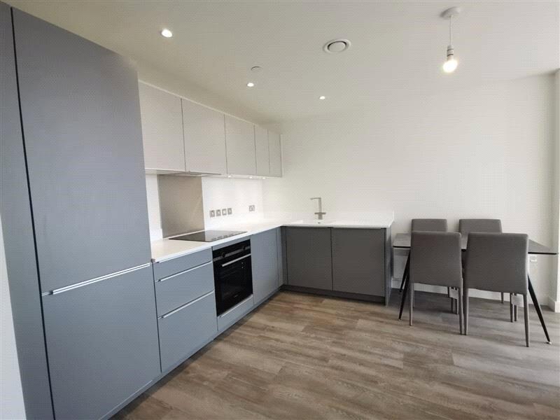 1 bed Apartment for rent in Birmingham. From Ernest-Brooks International - Canary Wharf