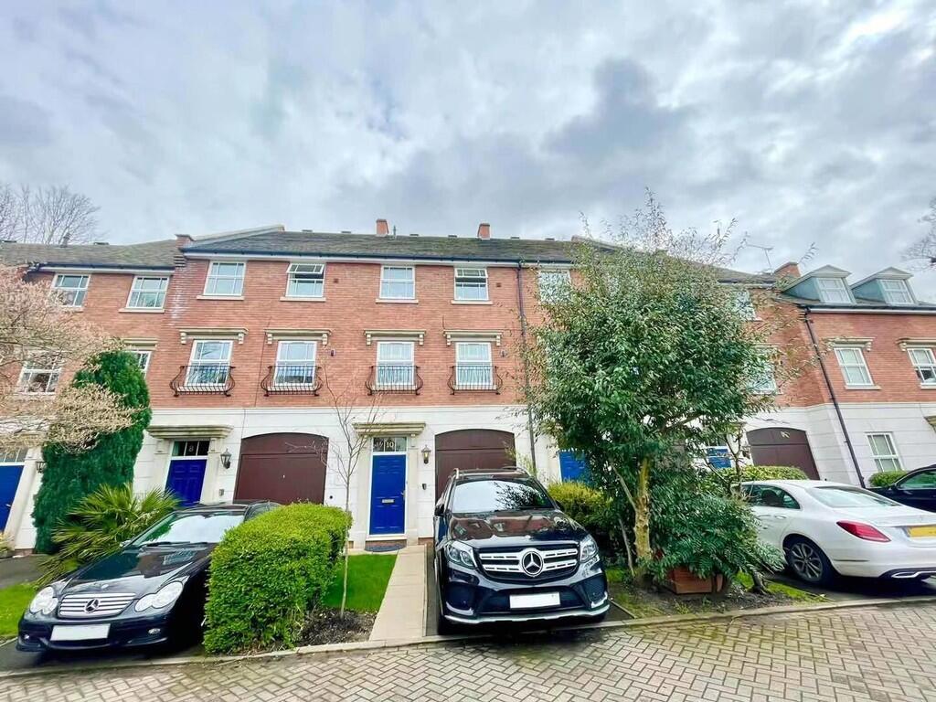 4 bed Town House for rent in Birmingham. From Essence Property Investment & Management - Birmingham 4 bed Town House for rent in Birmingham. From Essence Property Investment & Management - Birmingham