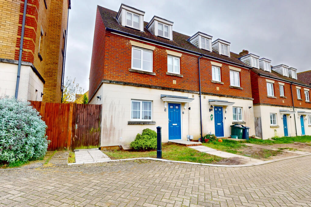 4 bed Semi Detached for rent in Ashford. From Evolution Properties