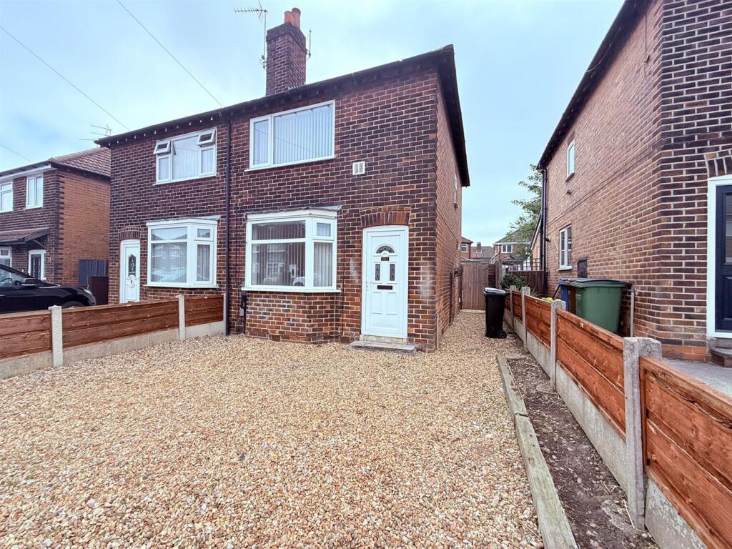 2 bed Semi Detached for rent in Stockport. From 222 Estates Ltd - Warrington 2 bed Semi Detached for rent in Stockport. From 222 Estates Ltd - Warrington