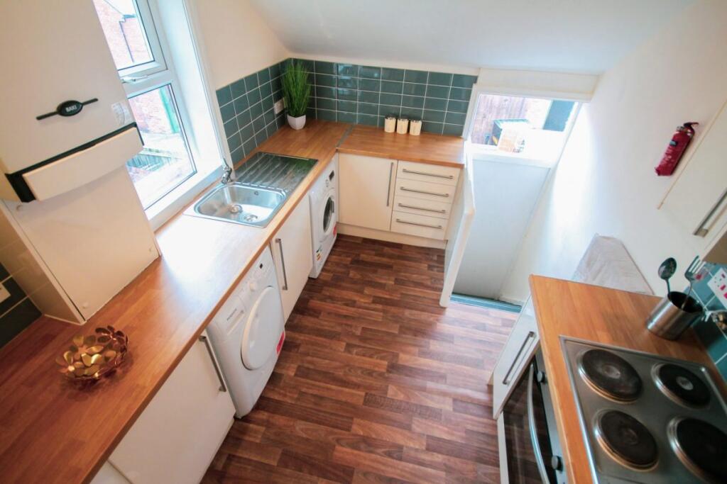 5 bed 1st Floor Flat for rent in Newcastle upon Tyne. From Exchange Residential Ltd - Jesmond