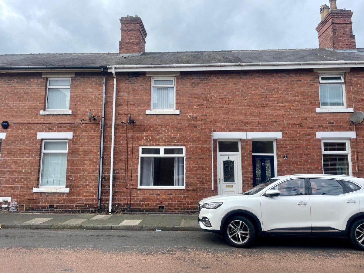 2 bed Mid Terraced House for rent in South Shields. From Fairs Estates - Fenham 2 bed Mid Terraced House for rent in South Shields. From Fairs Estates - Fenham
