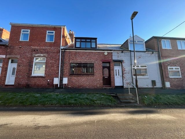 2 bed Mid Terraced House for rent in Houghton le Spring. From Fairs Estates - Fenham
