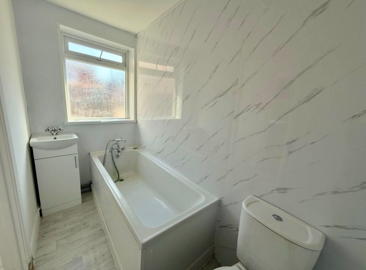 3 bed Mid Terraced House for rent in Blyth. From Fairs Estates - Fenham