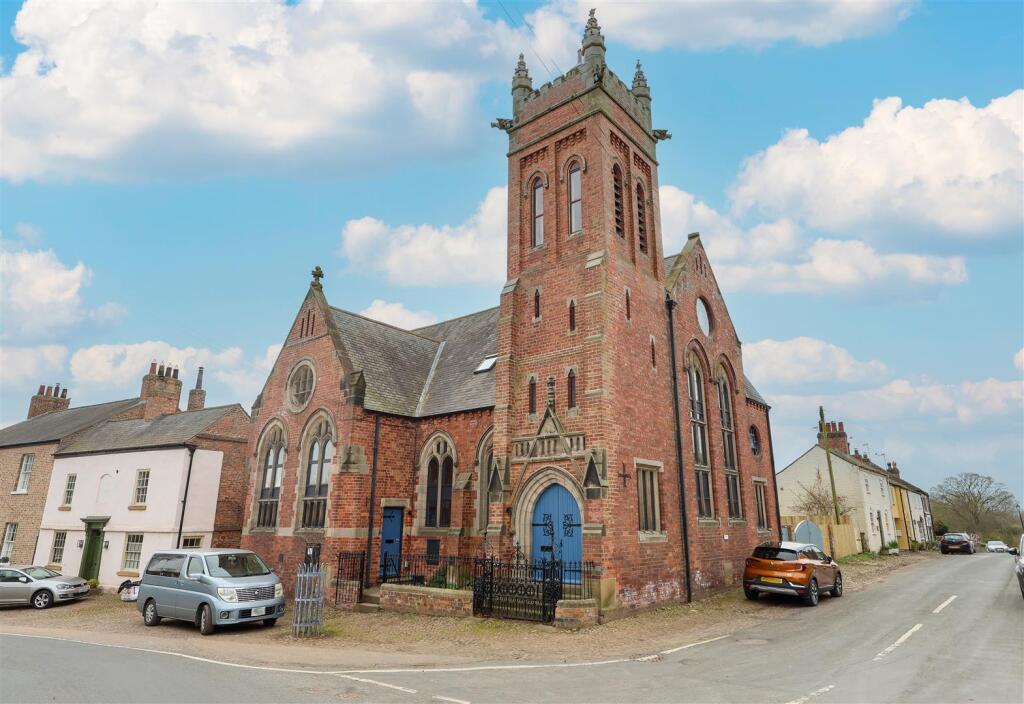 5 bed Semi Detached for rent in Helperby. From Davis & Lund - Ripon