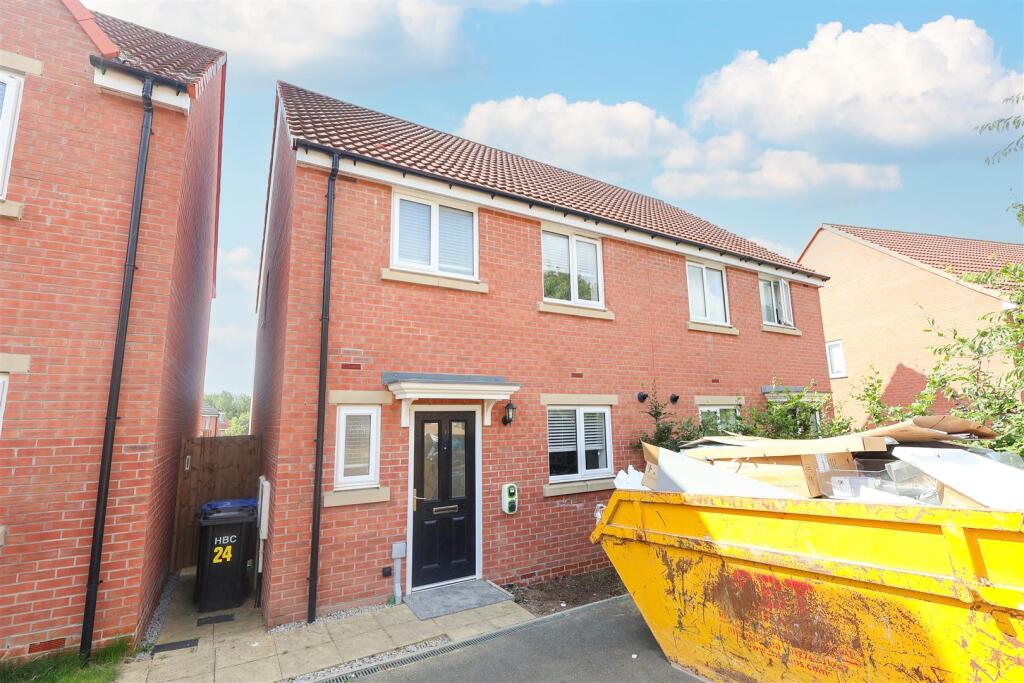 3 bed Semi Detached for rent in Harrogate. From Davis & Lund - Ripon
