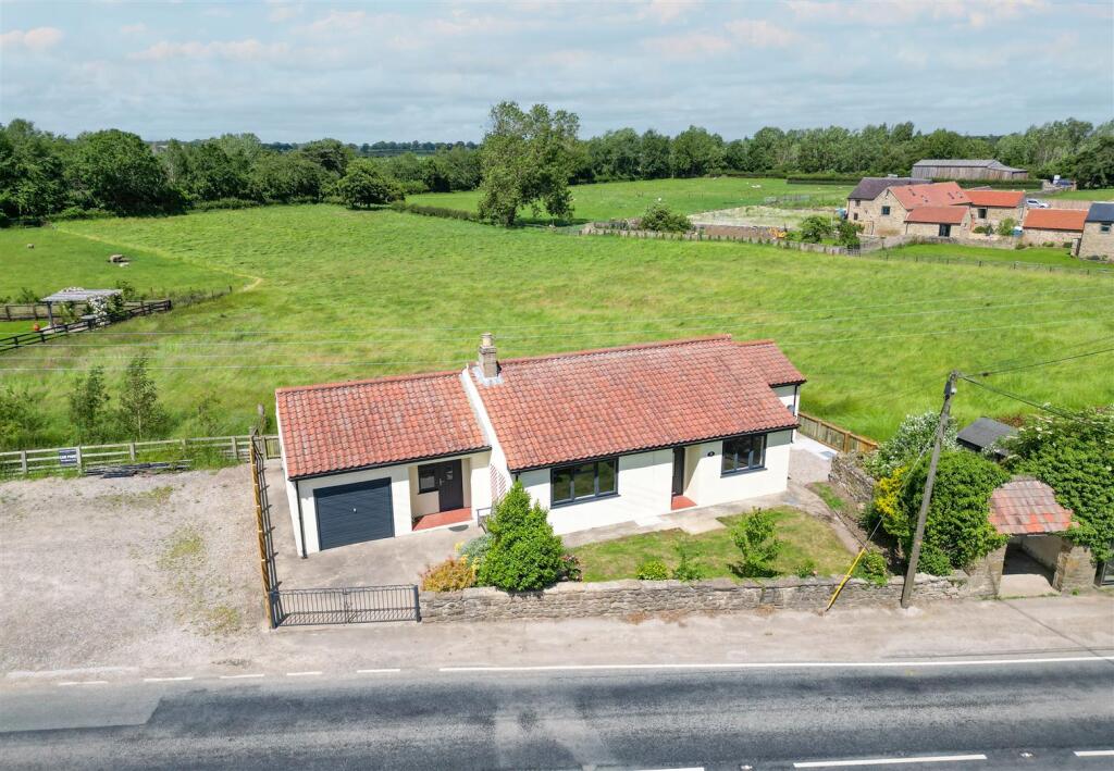 2 bed Detached bungalow for rent in Nosterfield. From Davis & Lund - Ripon