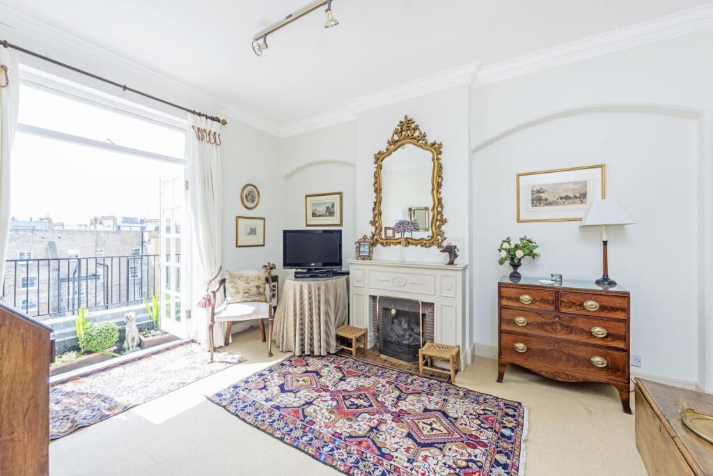 0 bed 1st Floor Flat for rent in Kensington. From Farrar & Co - Chelsea - Sales