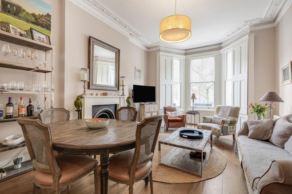 2 bed House (unspecified) for rent in Chelsea. From Farrar & Co - Chelsea - Sales 2 bed House (unspecified) for rent in Chelsea. From Farrar & Co - Chelsea - Sales