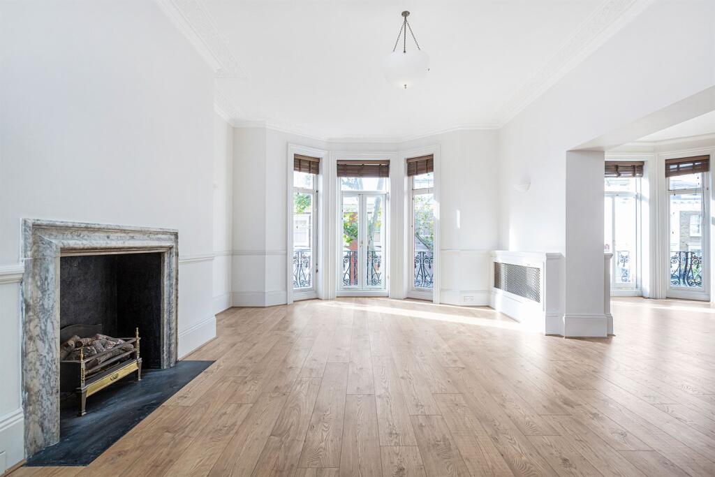 5 bed 1st Floor Flat for rent in Chelsea. From Farrar & Co - Chelsea - Sales 5 bed 1st Floor Flat for rent in Chelsea. From Farrar & Co - Chelsea - Sales