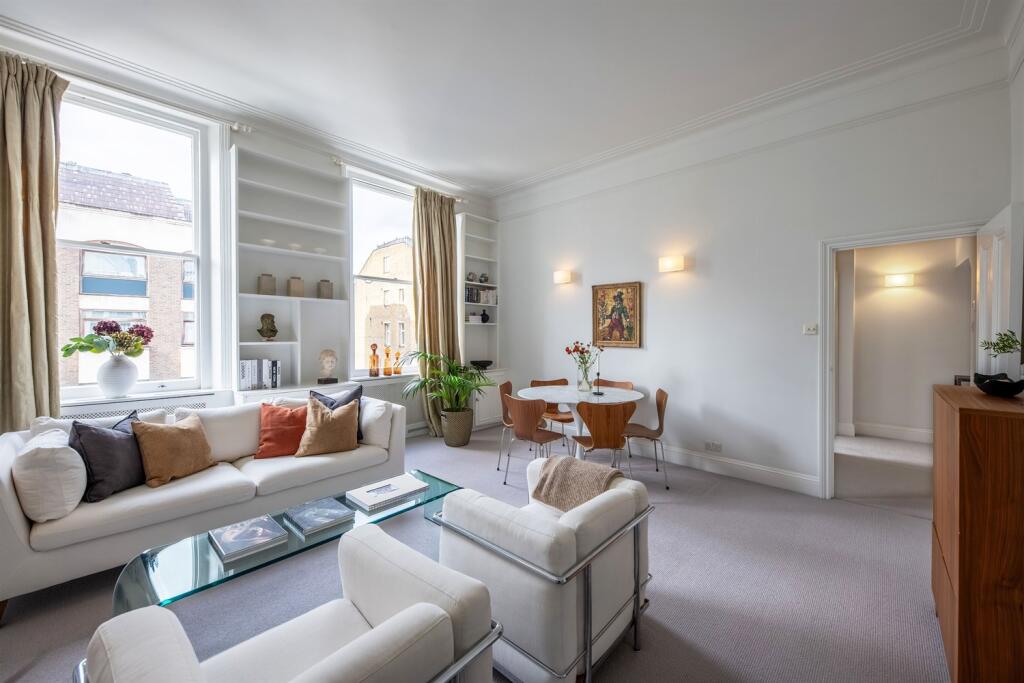 2 bed 1st Floor Flat for rent in Kensington. From Farrar & Co - Chelsea - Sales