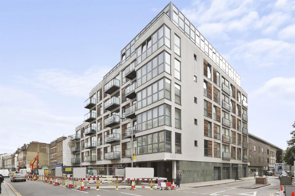 2 bed 1st Floor Flat for rent in Chelsea. From Farrar & Co - Chelsea - Sales