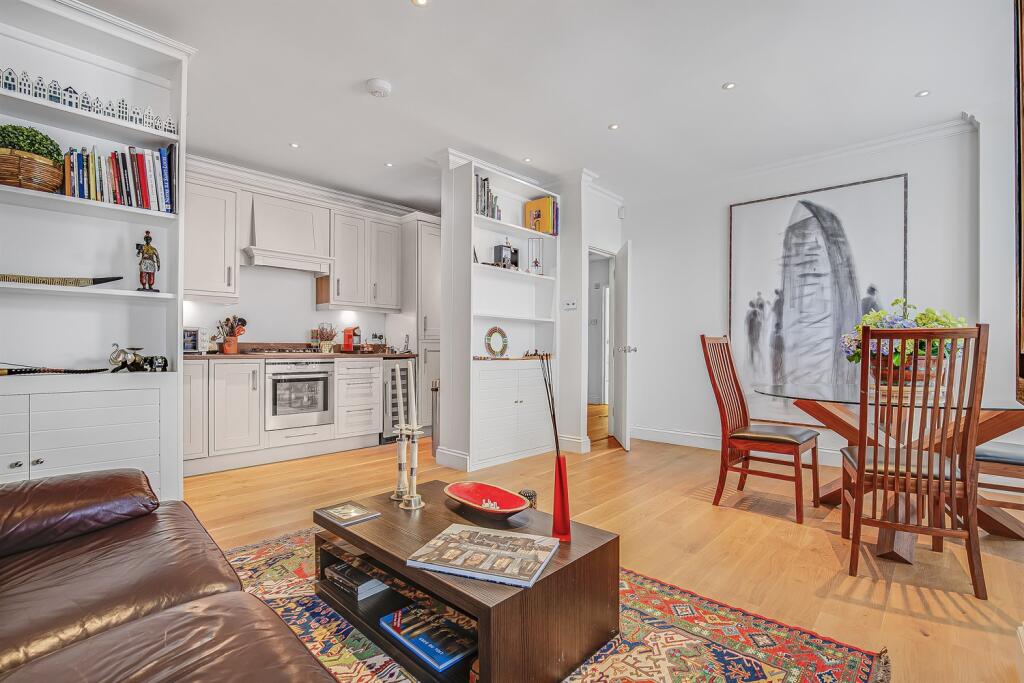 2 bed House (unspecified) for rent in Chelsea. From Farrar & Co - Chelsea - Sales