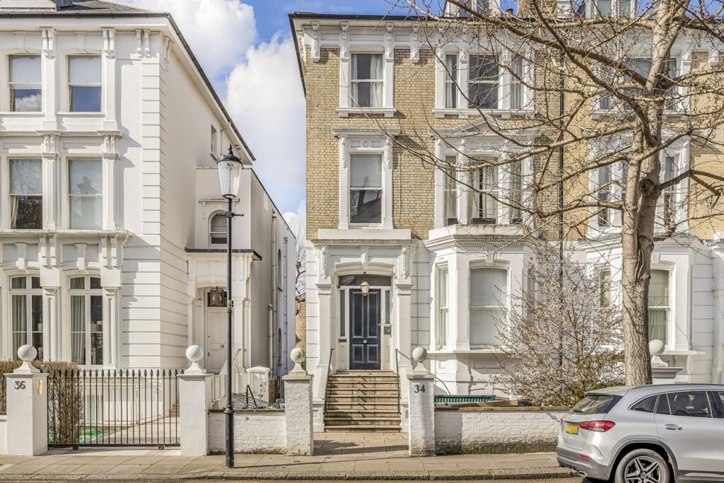 1 bed 1st Floor Flat for rent in Chelsea. From Farrar & Co - Chelsea - Sales