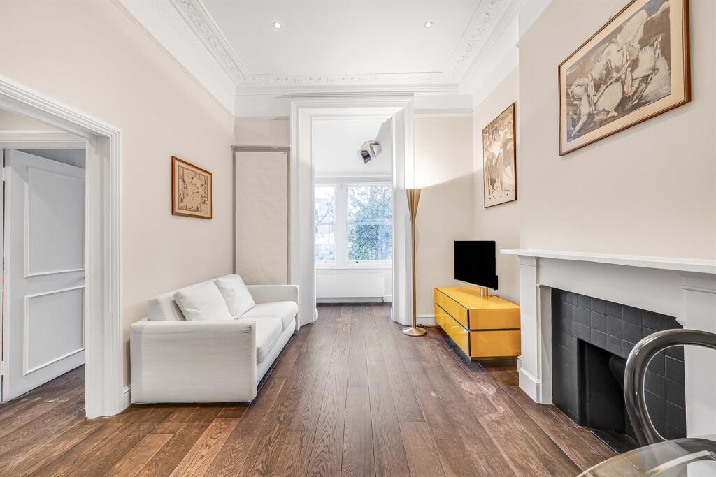 1 bed House (unspecified) for rent in Chelsea. From Farrar & Co - Chelsea - Sales 1 bed House (unspecified) for rent in Chelsea. From Farrar & Co - Chelsea - Sales