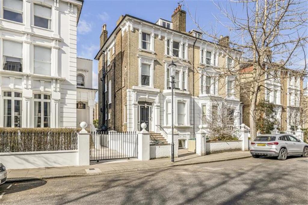 2 bed 1st Floor Flat for rent in Chelsea. From Farrar & Co - Chelsea - Sales