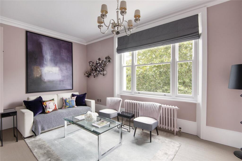 1 bed 1st Floor Flat for rent in Chelsea. From Farrar & Co - Chelsea - Sales