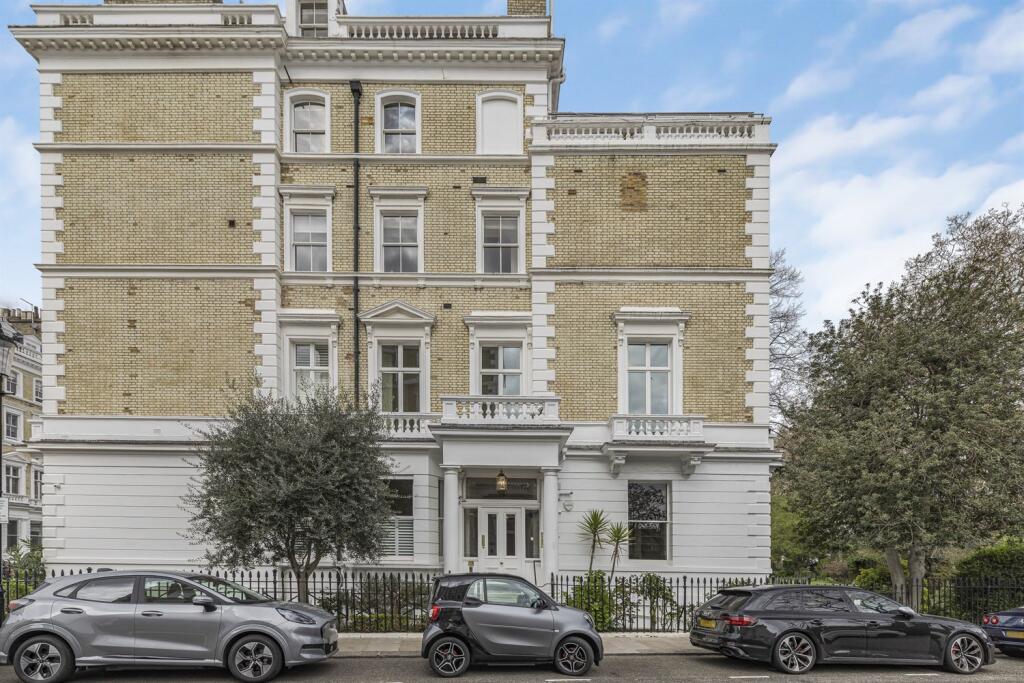 4 bed 1st Floor Flat for rent in Chelsea. From Farrar & Co - Chelsea - Sales