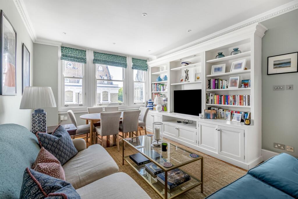 2 bed 1st Floor Flat for rent in Kensington. From Farrar & Co - Chelsea - Sales