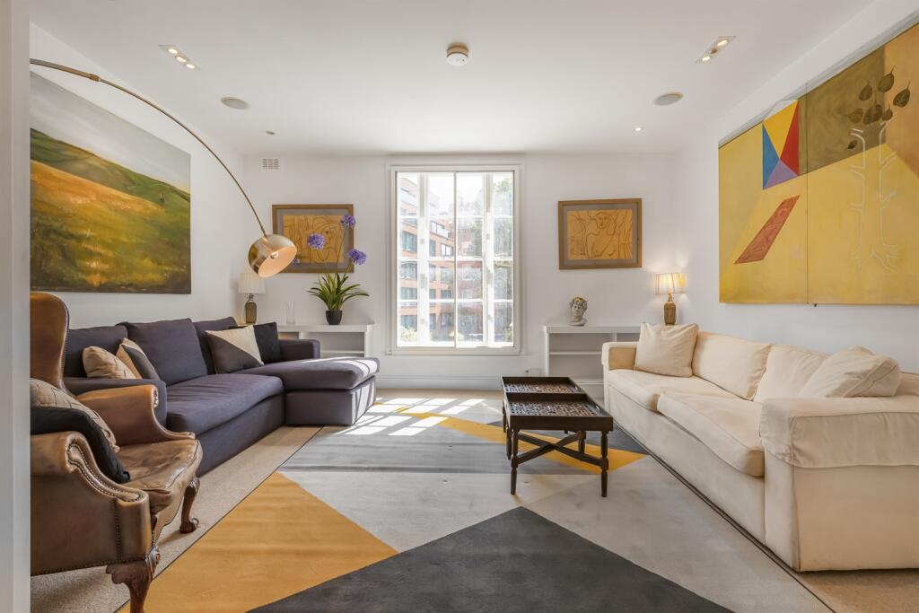 3 bed 1st Floor Flat for rent in Chelsea. From Farrar & Co - Chelsea - Sales