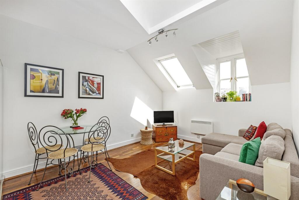 1 bed 1st Floor Flat for rent in Chelsea. From Farrar & Co - Chelsea - Sales 1 bed 1st Floor Flat for rent in Chelsea. From Farrar & Co - Chelsea - Sales