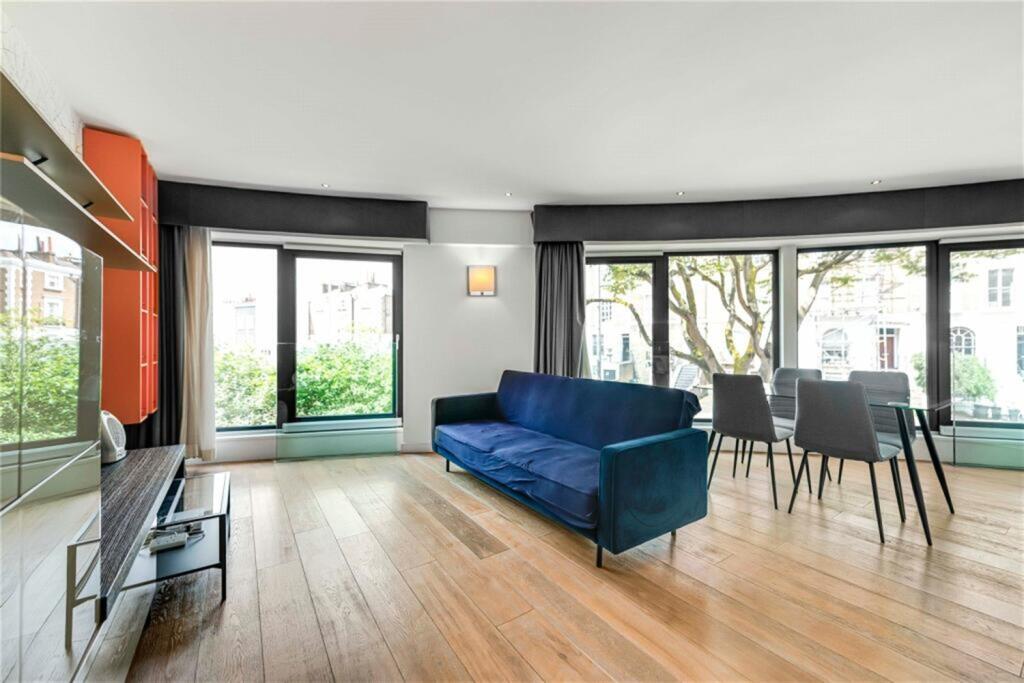 2 bed 1st Floor Flat for rent in Chelsea. From Farrar & Co - Chelsea - Sales