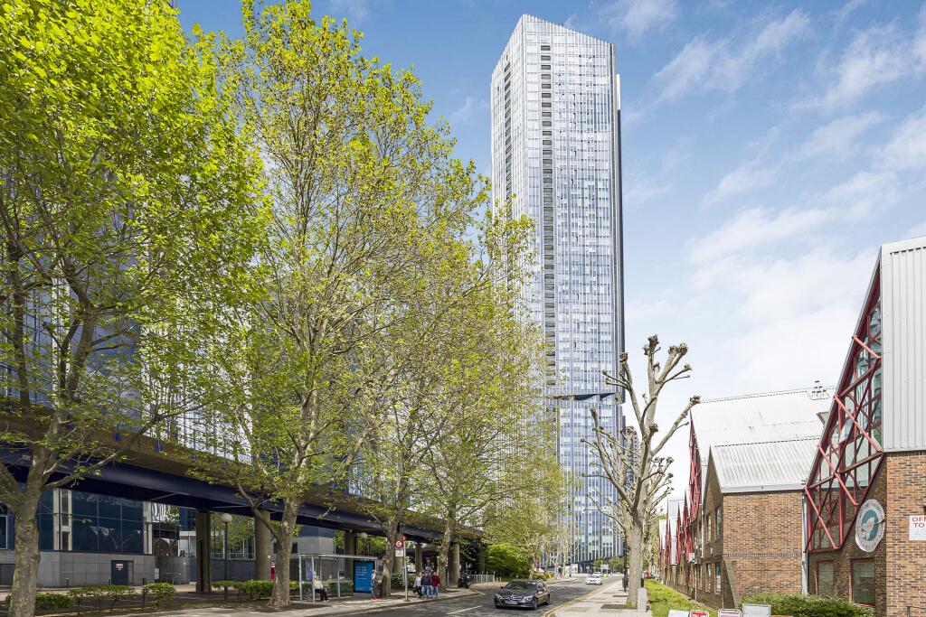 4 bed Studio for rent in Poplar. From Filtons Stratford Ltd - Stratford 4 bed Studio for rent in Poplar. From Filtons Stratford Ltd - Stratford