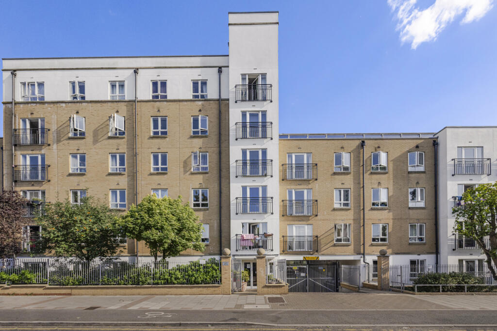 1 bed Apartment for rent in Stratford. From Filtons Stratford Ltd - Stratford
