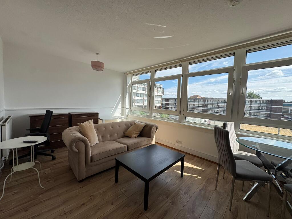 2 bed 1st Floor Flat for rent in Poplar. From Filtons Stratford Ltd - Stratford 2 bed 1st Floor Flat for rent in Poplar. From Filtons Stratford Ltd - Stratford