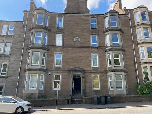 2 bed 1st Floor Flat for rent in Birkhill. From Direct Lettings (Scotland) Ltd - Dundee