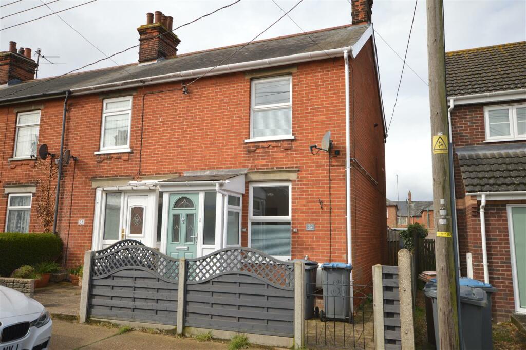 3 bed End Terraced House for rent in Leiston. From Flick & Son - Leiston