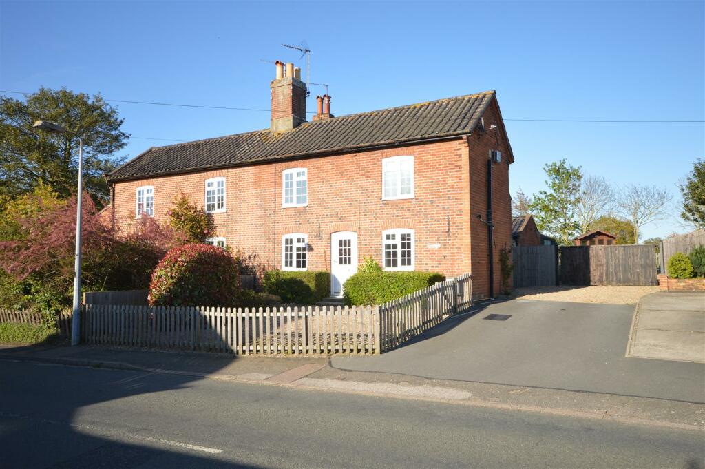 3 bed Cottage for rent in Wrentham. From Flick & Son - Leiston