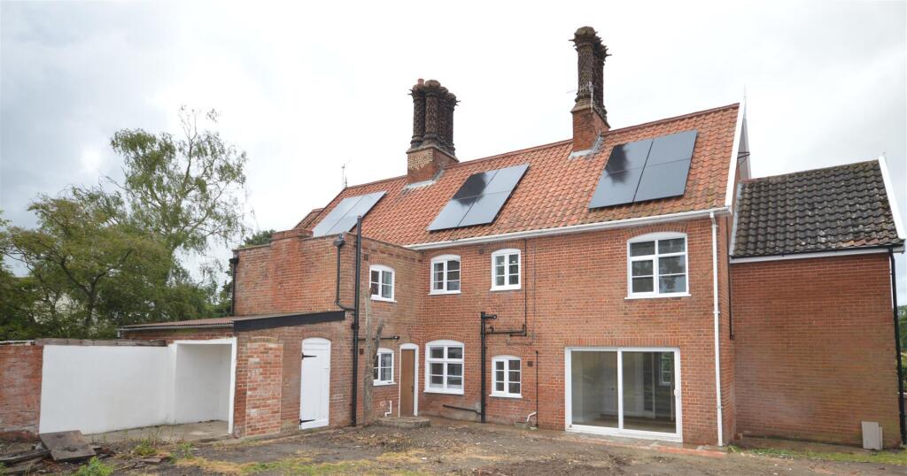 4 bed Semi Detached for rent in Peasenhall. From Flick & Son - Saxmundham