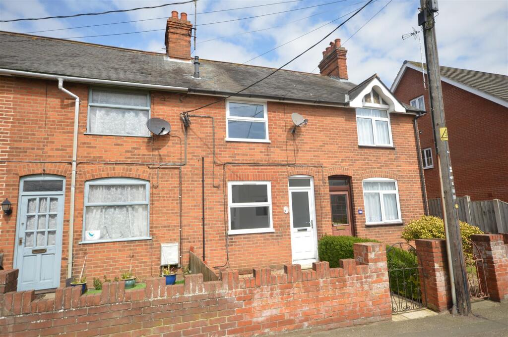 3 bed Mid Terraced House for rent in Leiston. From Flick & Son - Saxmundham 3 bed Mid Terraced House for rent in Leiston. From Flick & Son - Saxmundham