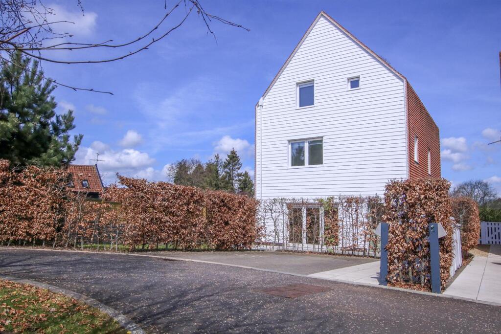 4 bed Detached for rent in Yoxford. From Flick & Son - Saxmundham