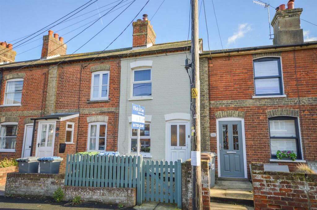 2 bed Mid Terraced House for rent in Aldeburgh. From Flick & Son - Saxmundham 2 bed Mid Terraced House for rent in Aldeburgh. From Flick & Son - Saxmundham