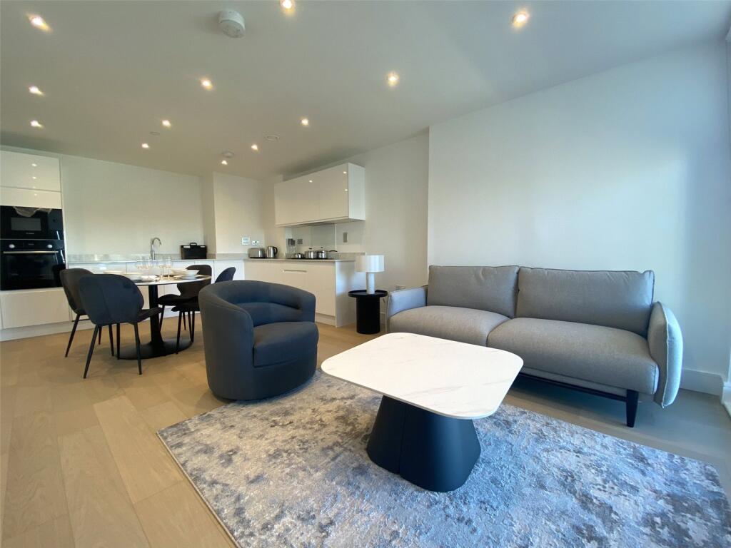 2 bed 1st Floor Flat for rent in London. From Fraser & Co - Kew Bridge & Brentford