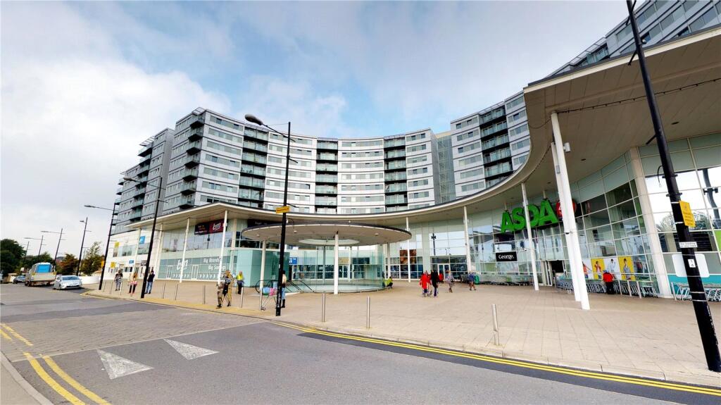 2 bed 1st Floor Flat for rent in Hounslow. From Fraser & Co - Kew Bridge & Brentford 2 bed 1st Floor Flat for rent in Hounslow. From Fraser & Co - Kew Bridge & Brentford