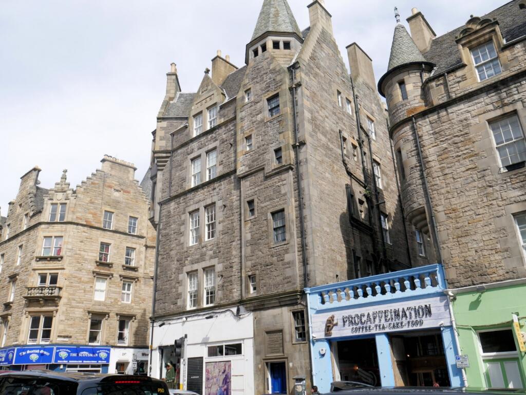 2 bed 1st Floor Flat for rent in Edinburgh. From Dove Davies & Partners - Edinburgh 2 bed 1st Floor Flat for rent in Edinburgh. From Dove Davies & Partners - Edinburgh