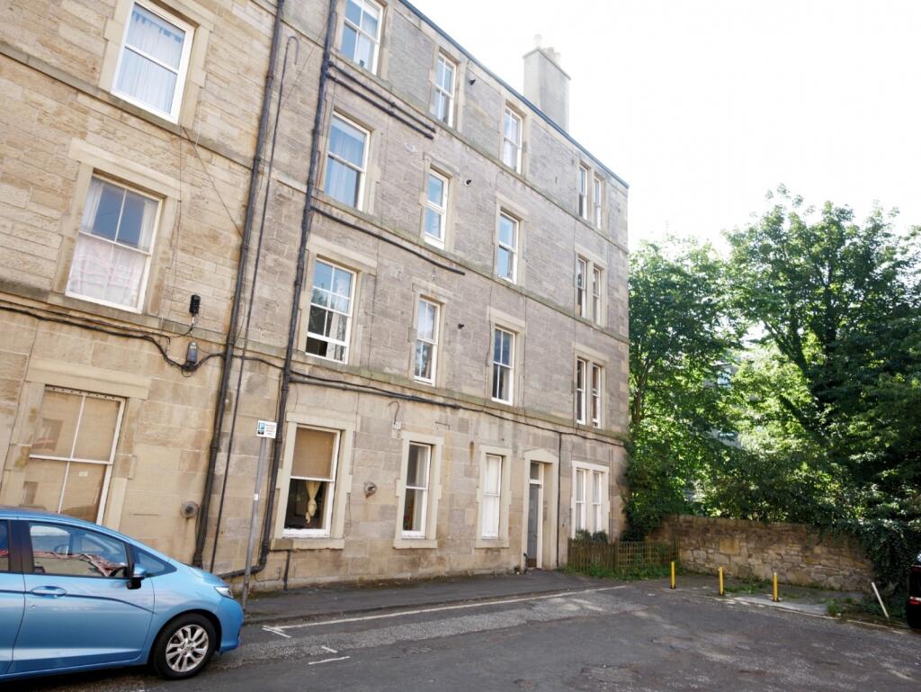 1 bed 1st Floor Flat for rent in Edinburgh. From Dove Davies & Partners - Edinburgh 1 bed 1st Floor Flat for rent in Edinburgh. From Dove Davies & Partners - Edinburgh