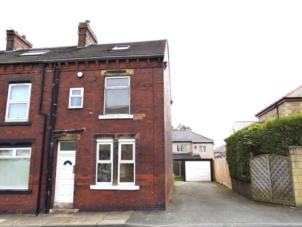 4 bed End of Terrace for rent in Tong. From Drighlington Properties - Drighlington 4 bed End of Terrace for rent in Tong. From Drighlington Properties - Drighlington