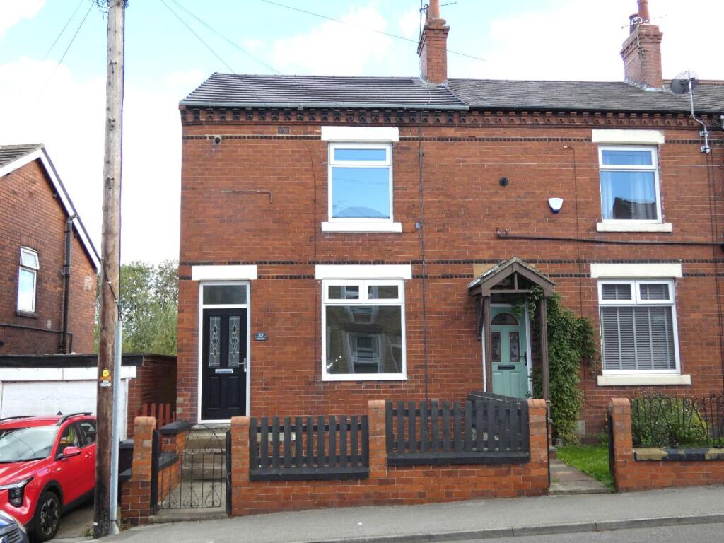 2 bed End of Terrace for rent in East Ardsley. From Drighlington Properties - Drighlington