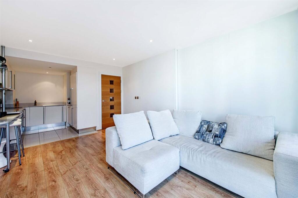 1 bed Apartment for rent in Battersea. From Garton Jones - London