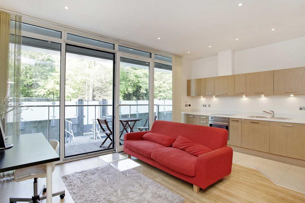 4 bed Apartment for rent in London. From Garton Jones - London 4 bed Apartment for rent in London. From Garton Jones - London